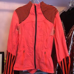 LULULEMON neon orange zip up w/ navy stripe